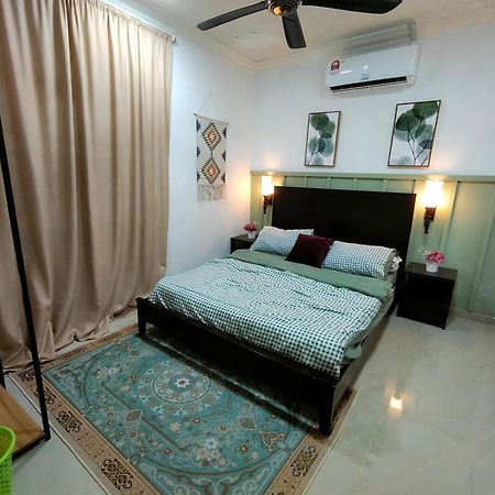 Mini Green Homestay Kulai Exterior foto